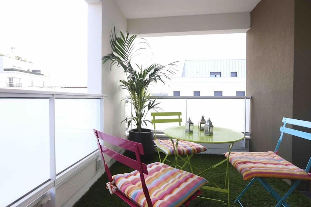 Paris-Stade De France 3 Rooms Parking Metro * Saint-Denis (Seine-Saint-Denis)