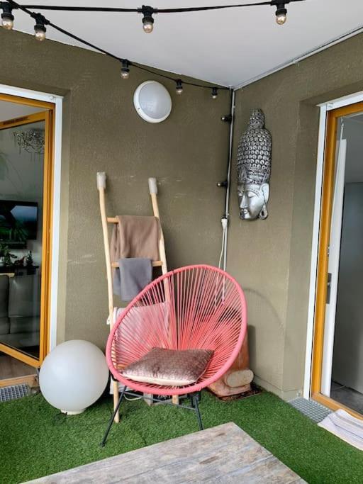 Paris-Stade De France 3 Rooms Parking Metro Apartment *